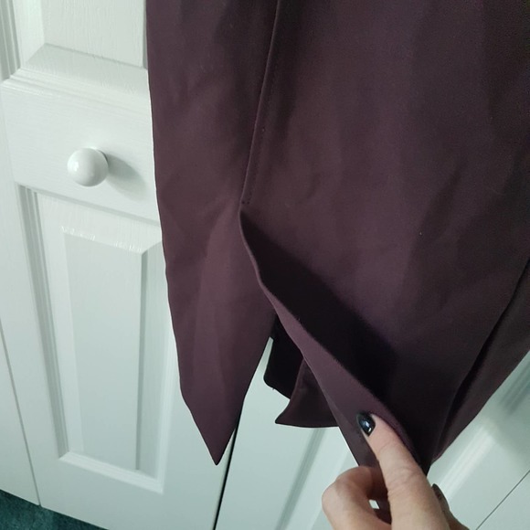 Cinq a Sept Dark Cherry Melina Halter Style Open Shoulder Cocktail Sheath Dress - Picture 7 of 16